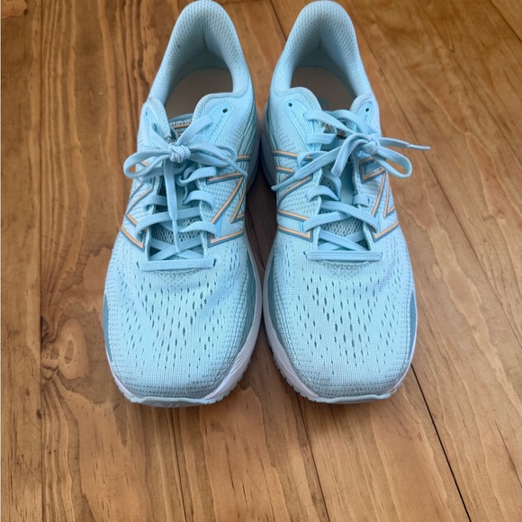 New Balance Women’s Fresh Foam X 860 V12 Running Shoe Light Blue Size 9.5 - Picture 10 of 10